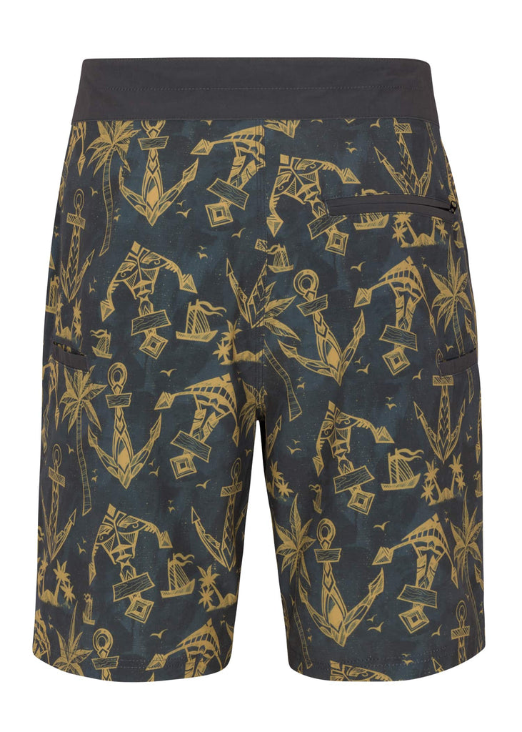 Detailed view of the Men’s Aloha 4-Way Stretch Printed Board Shorts fabric and print