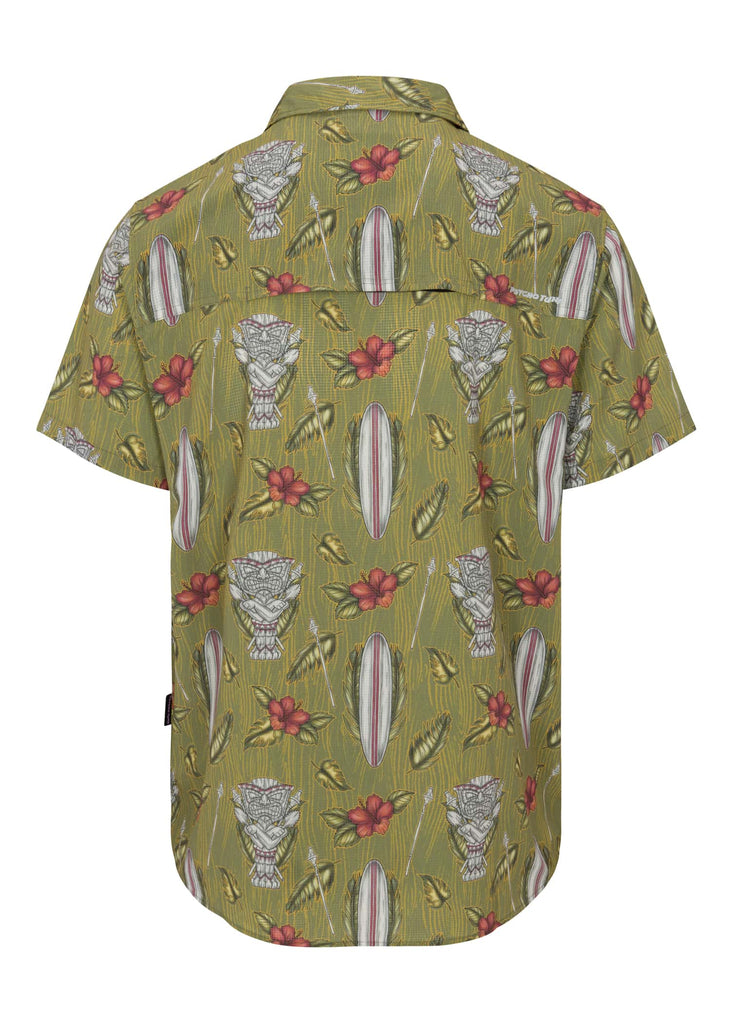 Psycho Tuna’s Men’s Tiki Surf 4-Way Technical Woven paired with beachwear, illustrating its versatility and style back